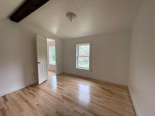 Building Photo - Buxton