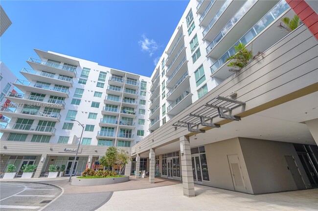 Building Photo - 7751 NW 107th Ave