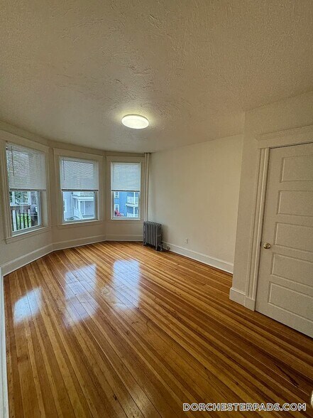 Building Photo - 20 Fairmount St