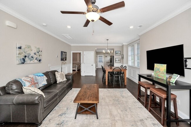 Building Photo - Fully Furnished 3 Bedroom Home Near Toyota Field & Redstone Arsenal