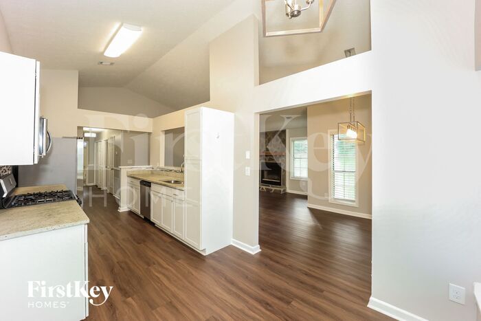 Building Photo - 3821 Greenbrook Dr