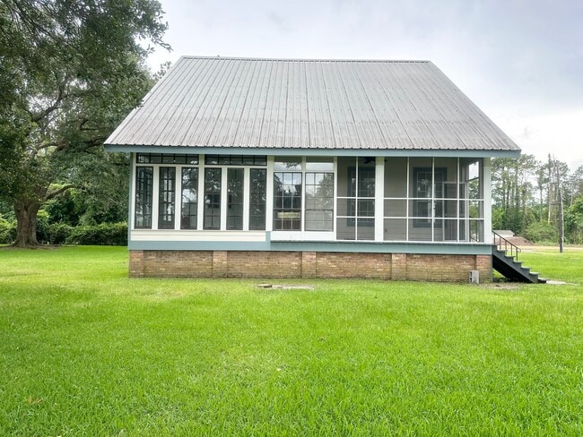Building Photo - 417 Marcia Ave