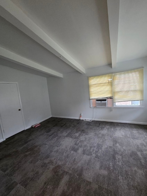 Building Photo - 2176 Lamore Dr