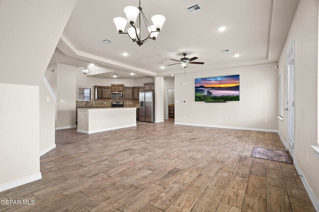 Building Photo - 618 Rafael Marmolejo St