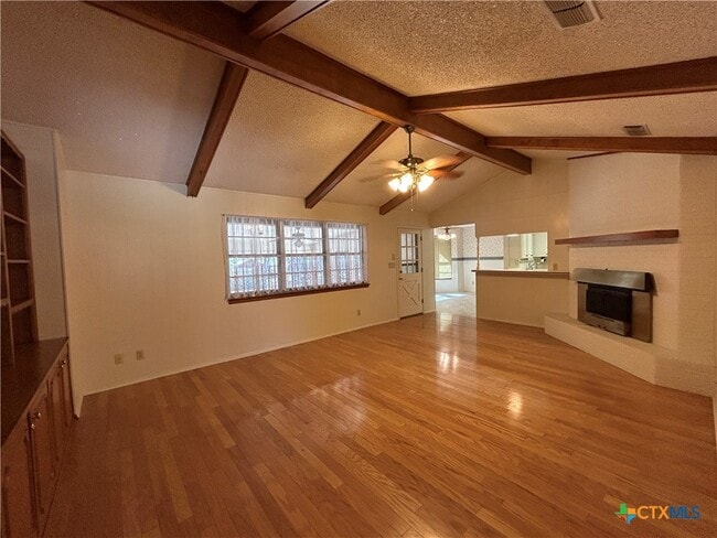Building Photo - 11 La Mesa Dr