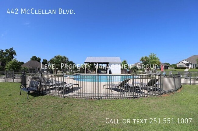 Building Photo - 442 McClellan Blvd