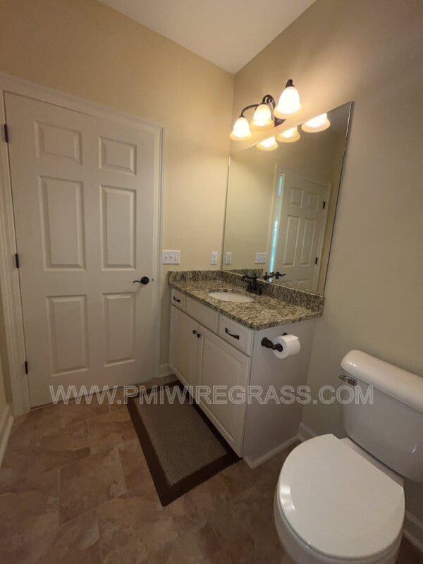 Building Photo - 306 Hidden Creek Cir