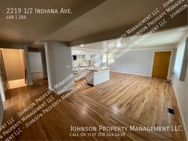 Building Photo - 2219 Indiana Ave