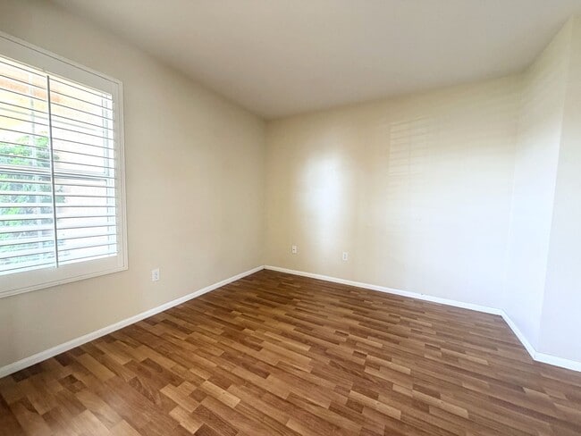 Building Photo - COMING SOON! LOVELY 3 Bedroom + Den/ 2 Bath POOL Home In N. La Quinta!
