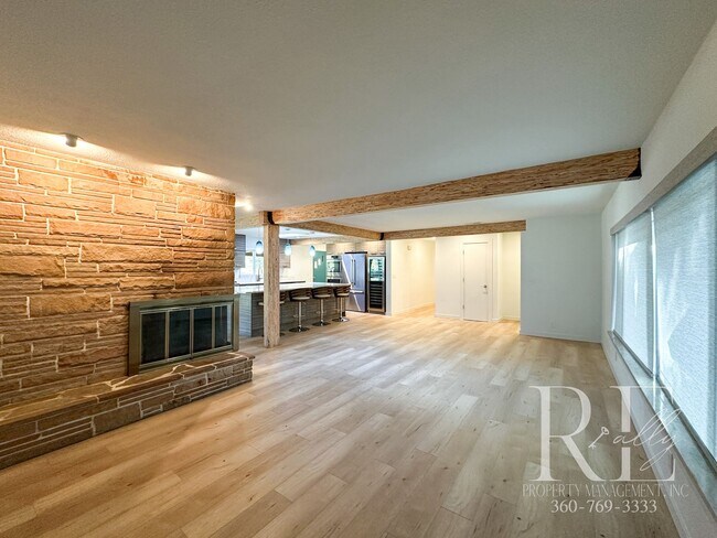 Building Photo - Mid-Century Modern Dream Home with Chef’s ...