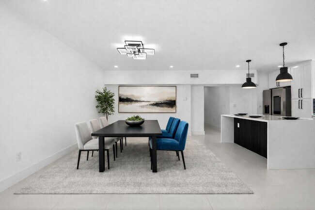 Building Photo - 1410 Beta Ct N