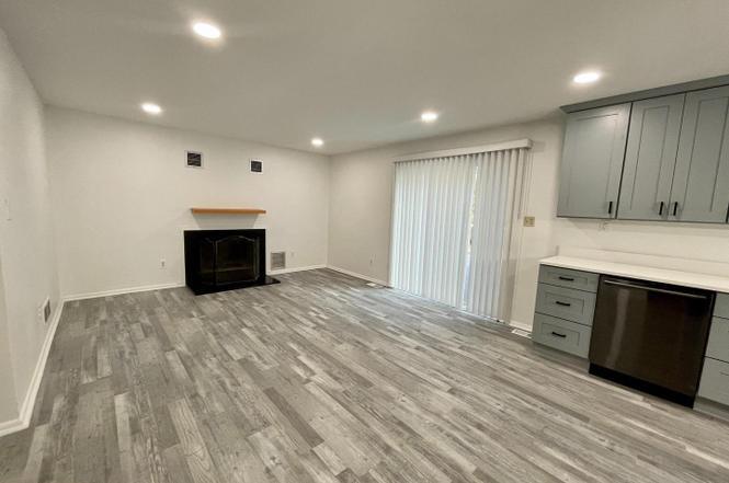 Building Photo - 4026 Jacinth Way