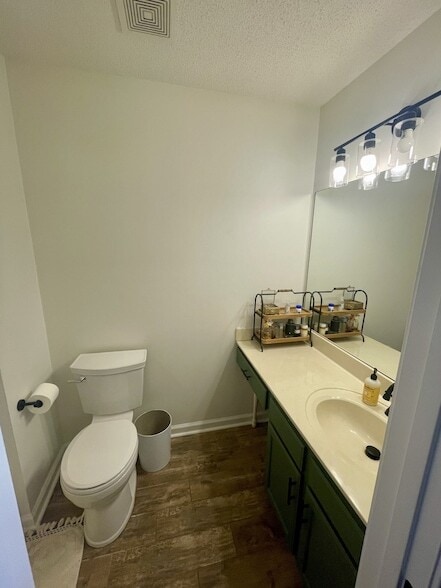 Building Photo - 3806 Marla Cir