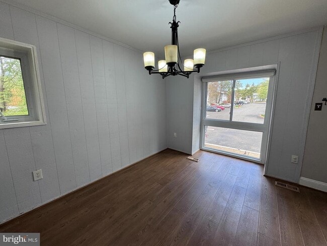 Building Photo - 3034 Sugar Ln