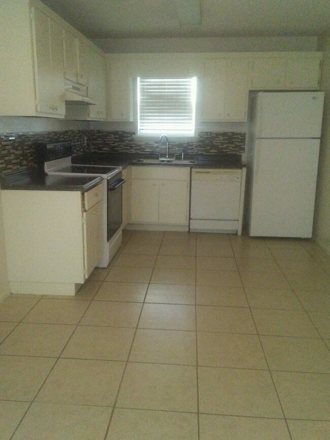 Interior Photo - Cumberland Court