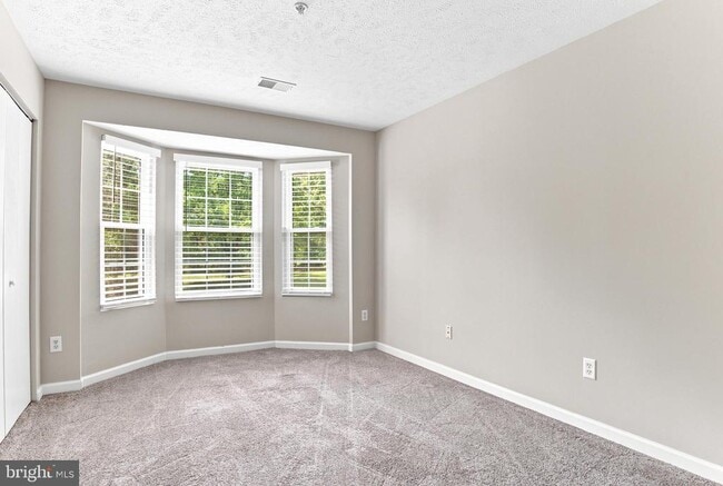 Building Photo - 127 Brookland Terrace