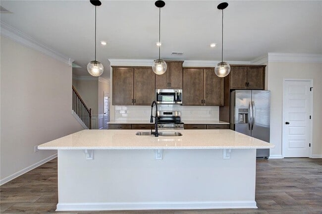Building Photo - 401 Perth Dr