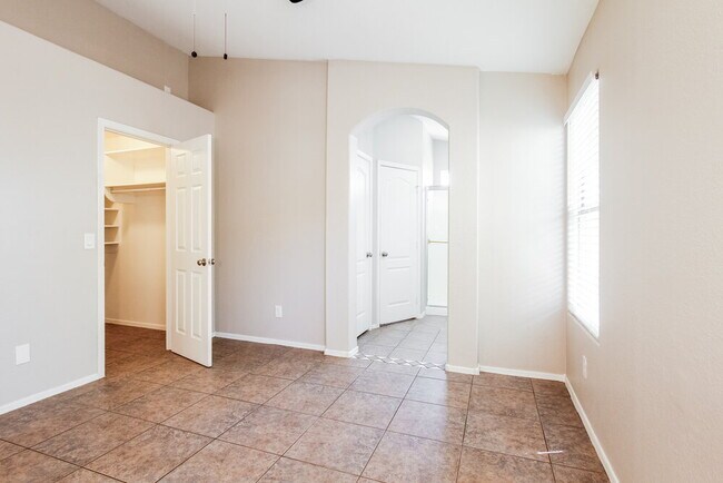 Building Photo - 1709 N 127th Ave