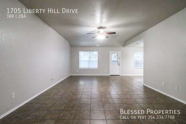 Building Photo - 1705 Liberty Hill Dr