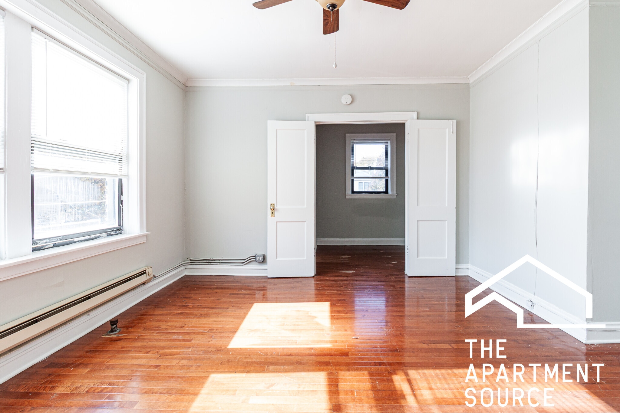 Building Photo - 4546 N Damen Ave