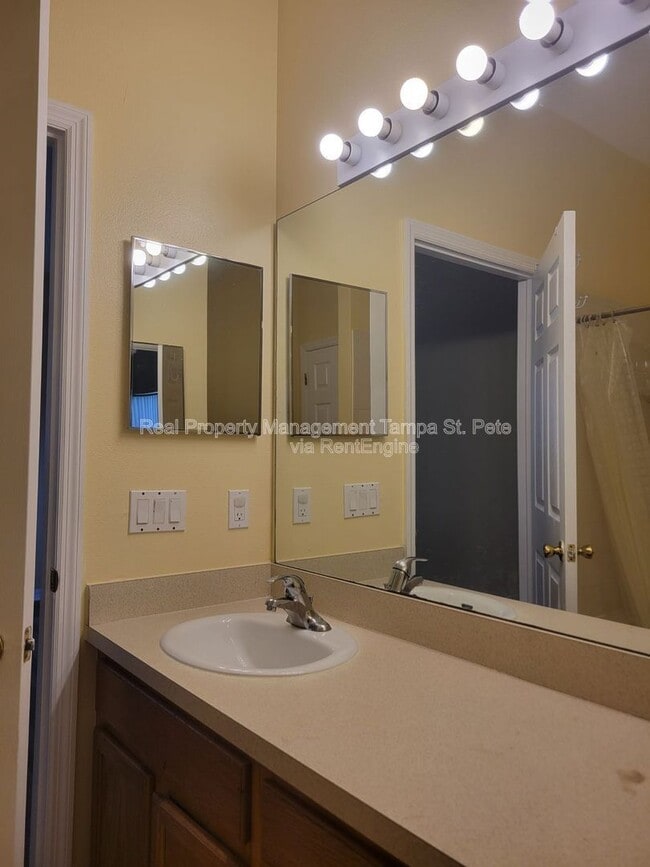 Building Photo - 7784 75th St N