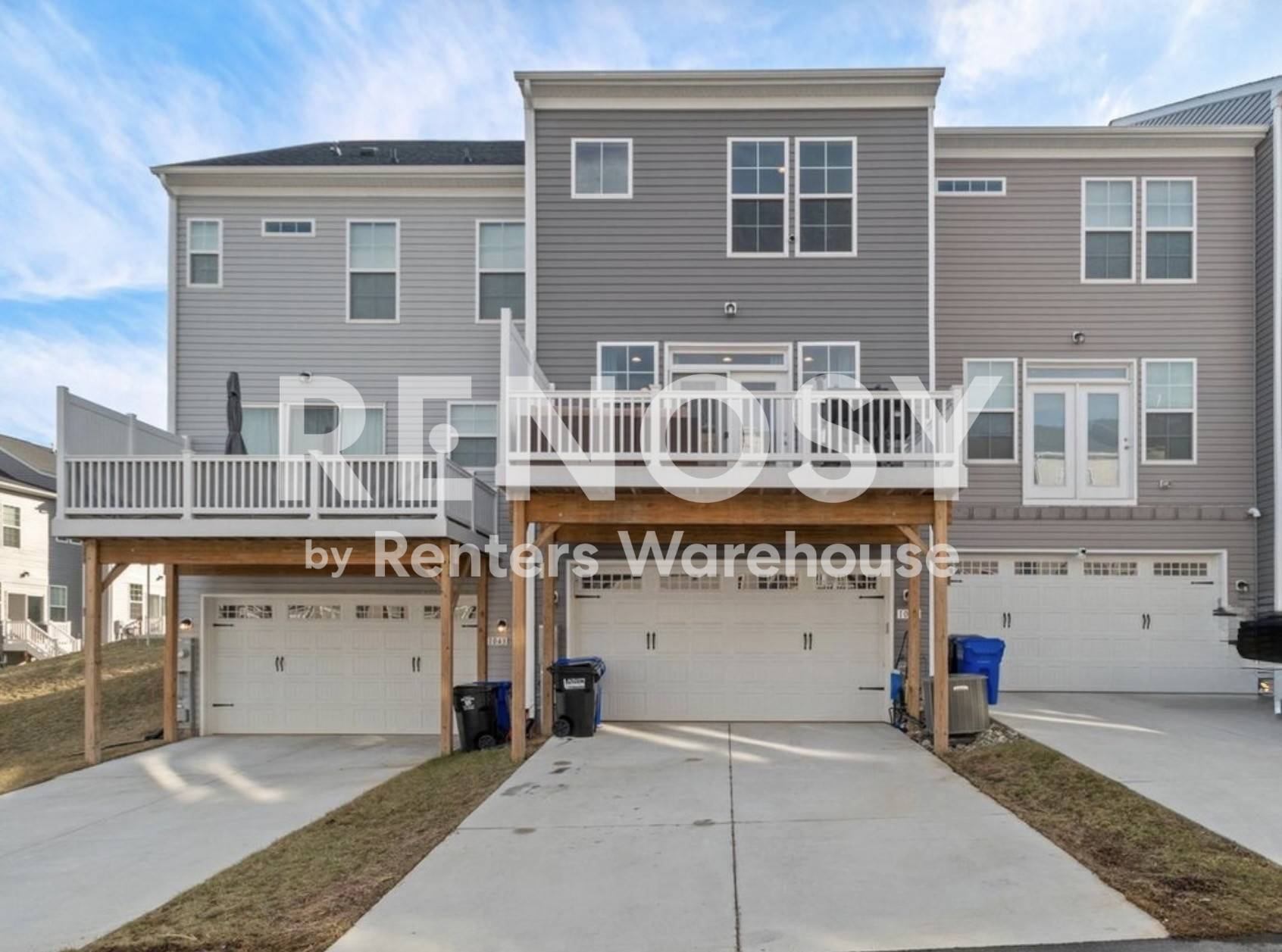 Building Photo - 1041 Flester Ln