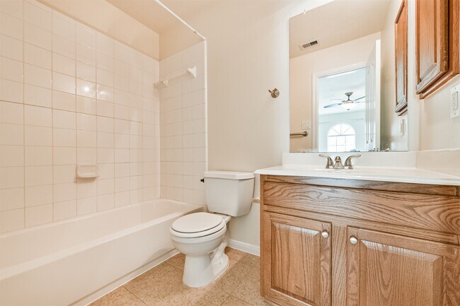 Building Photo - 2614 Brahman Dr