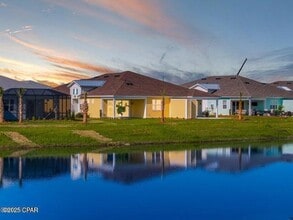 Building Photo - 8912 Parrot Pl