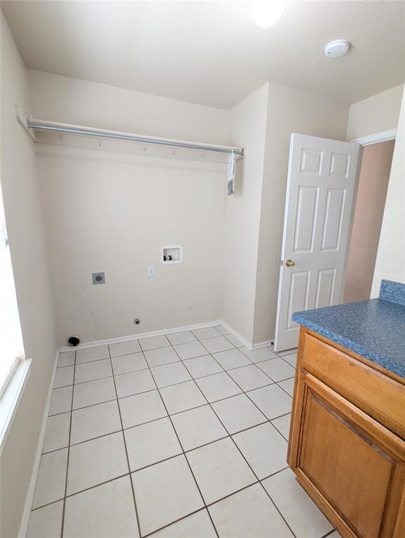 Building Photo - 2604 Southern Hills Dr