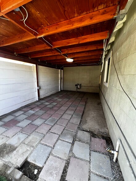Building Photo - 3034 6th St