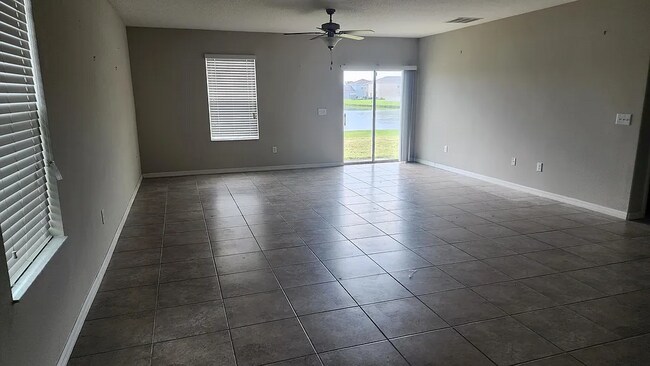 Building Photo - 108 Cascade Bend Dr