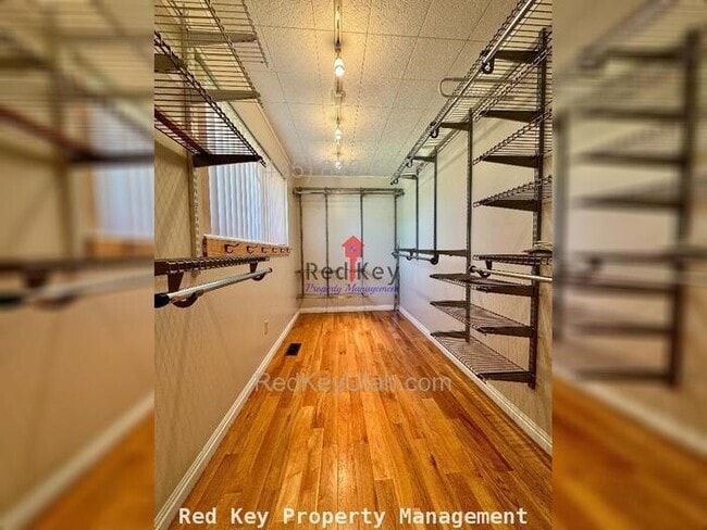 Building Photo - Coleman St Single Family Home with 2 Maste...