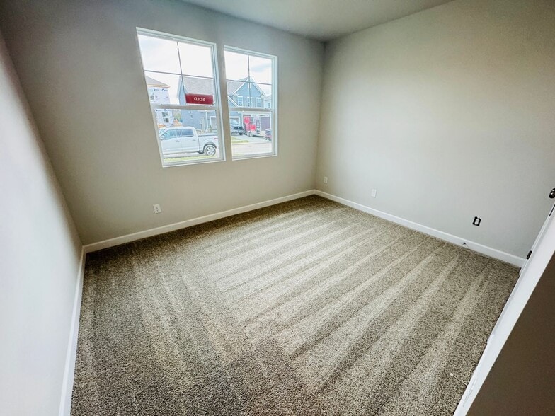 Building Photo - 507 Forsberg Ct