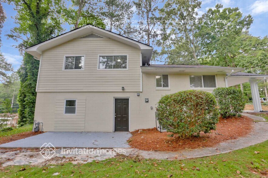 Building Photo - 2805 Cherry Laurel Ln SW