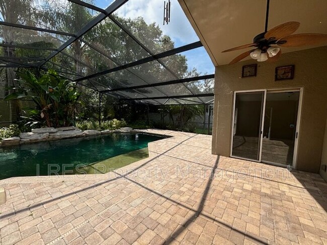 Building Photo - 1028 Kerwood Cir