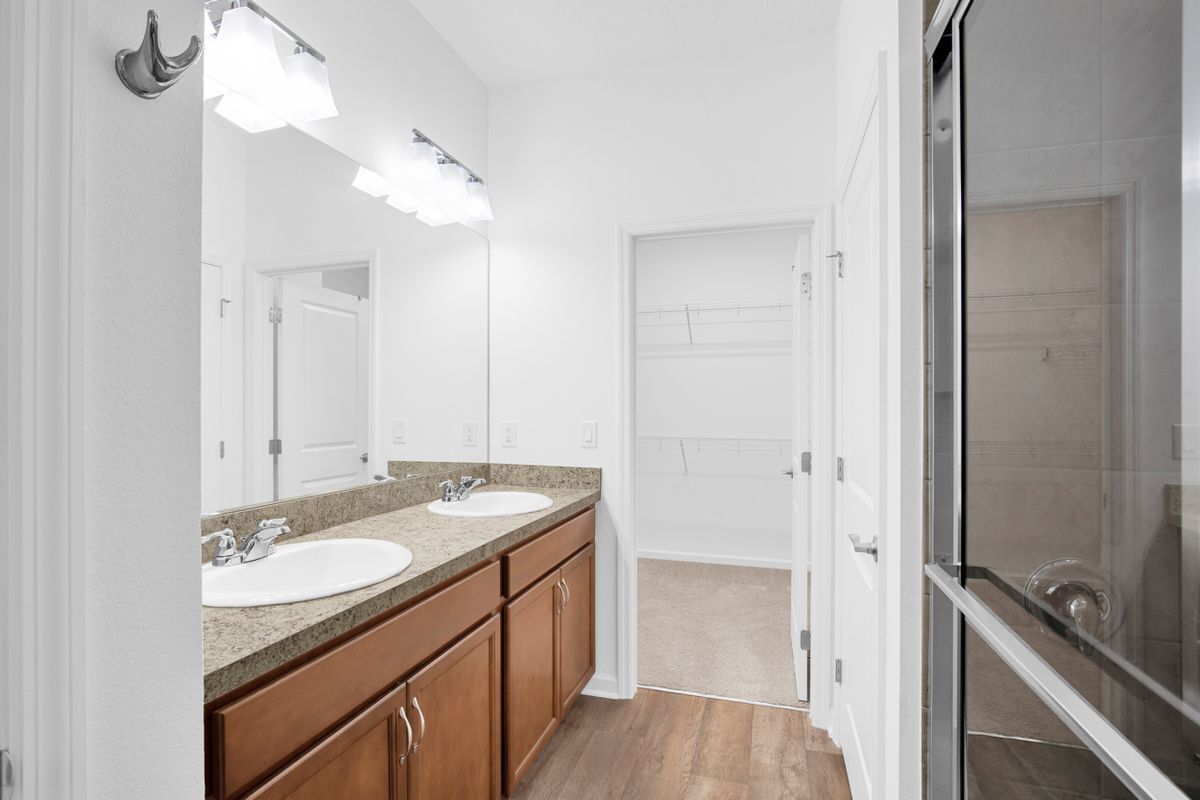 Building Photo - 513 High Tide Ln