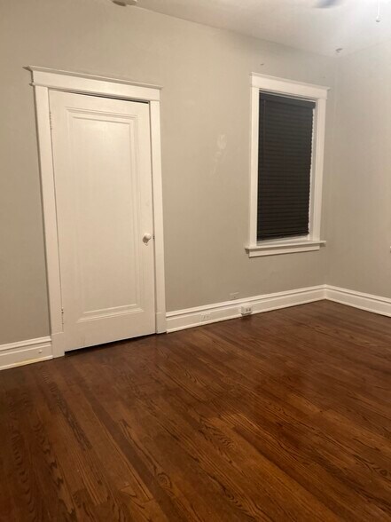 Building Photo - 1118 Ralph Ter