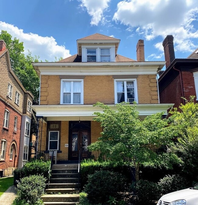 Building Photo - Incredible Shadyside Home!