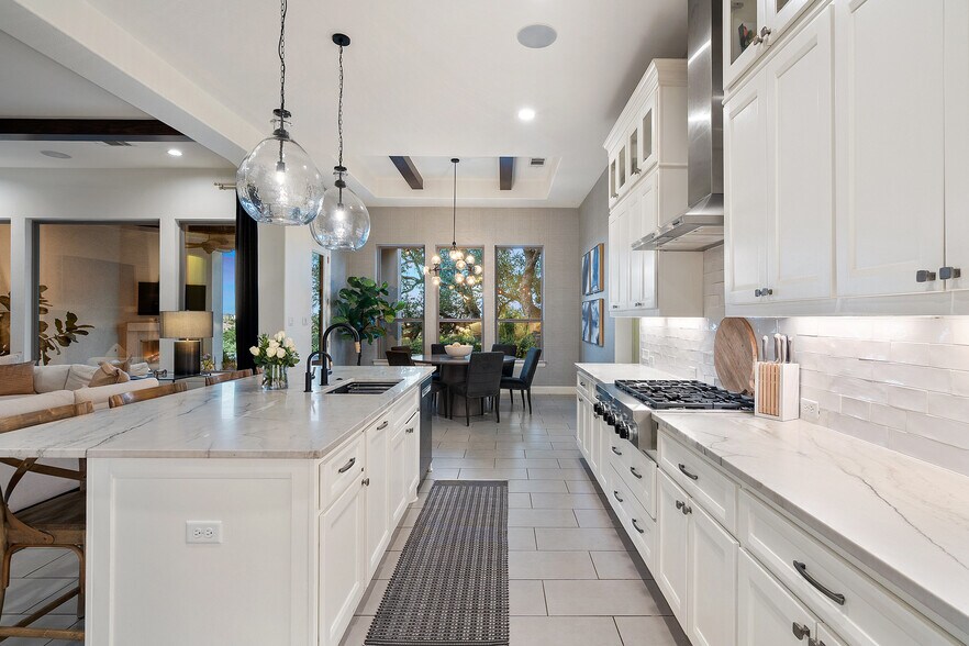 Building Photo - 4113 Sugarloaf Dr