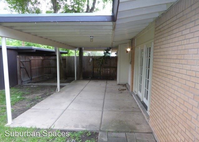 Building Photo - 2 br, 1 bath House - 801 Oblate Dr