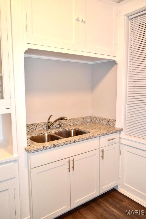 Building Photo - 4919 Murdoch Ave