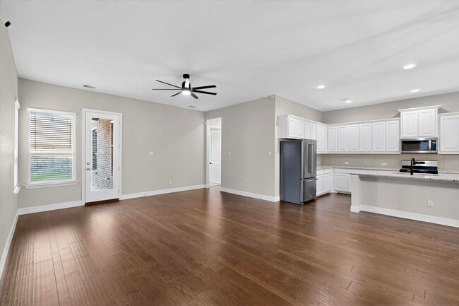 Building Photo - Modern Comfort Meets Classic Charm in This Windsor Beauty