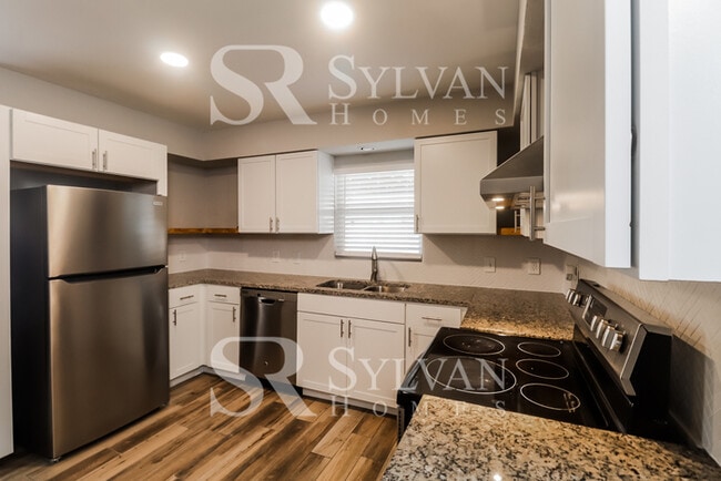 Building Photo - Life Just Got Better!