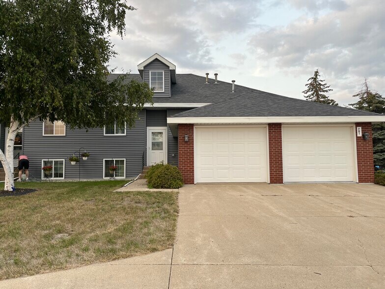 Front View of Condo - 703 E Tin St