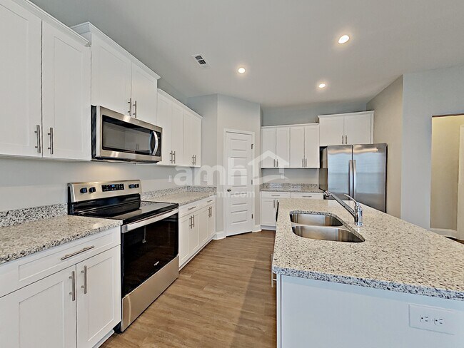 Building Photo - 5308 Tupelo St