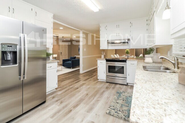Building Photo - 4946 Rock Haven Dr SW