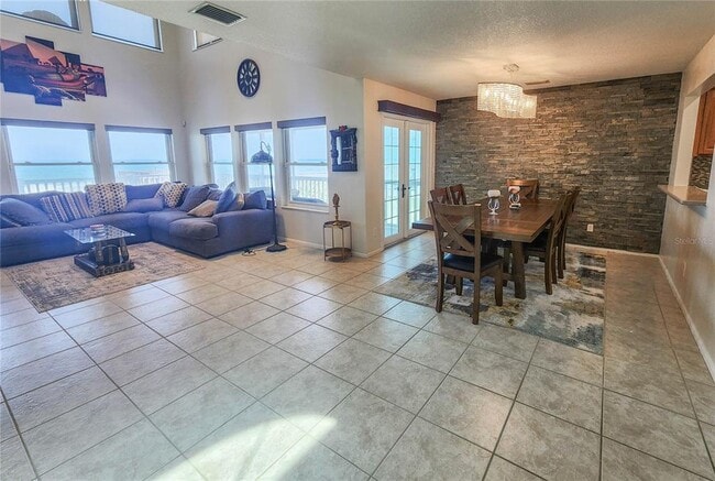 Building Photo - 44 Sea Vista Dr