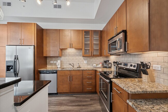 Primary Photo - Move-In Deal: Save $1,000 Right Now!