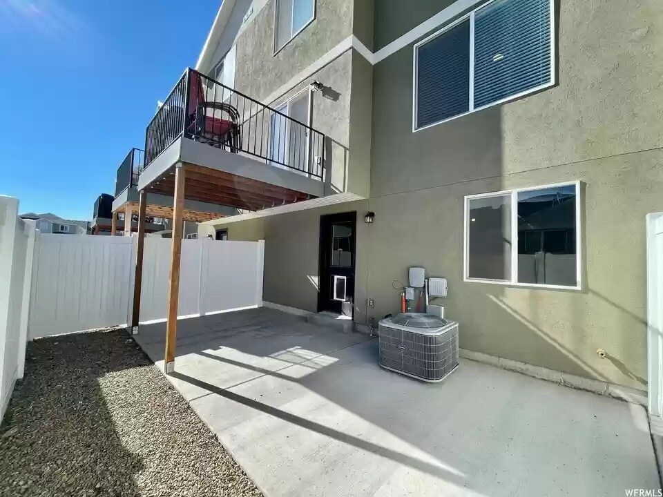 Private back yard - 14937 S Messi St