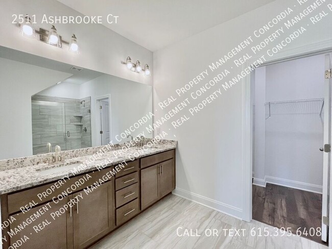 Building Photo - 2511 Ashbrooke Ct